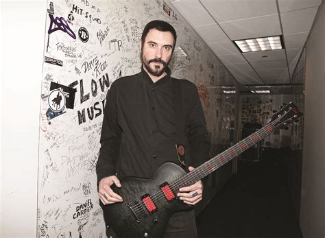 Benjamin burnley. Benjamin Burnley - Biography. Benjamin Jackson Burnley IV (born March 10, 1978) is an American musician, composer, and producer, best known as the founder and frontman of the American rock band Breaking Benjamin. As the sole constant of the group, Burnley has served as its principal songwriter, lead vocalist, and guitarist since its inception ... 