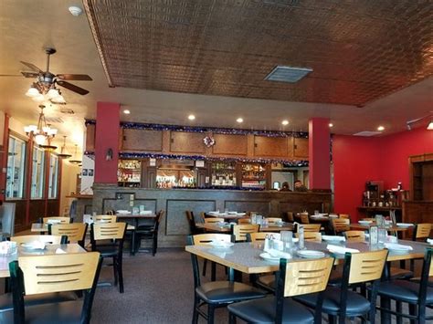 Benjamin's Roadhouse Restaurant: A nice surprise! - See 47 traveler reviews, 15 candid photos, and great deals for Franklin, PA, at Tripadvisor.. 