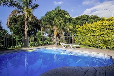 Bennetts Thermal Motor Inn - Tauranga Motel with Mineral Pools