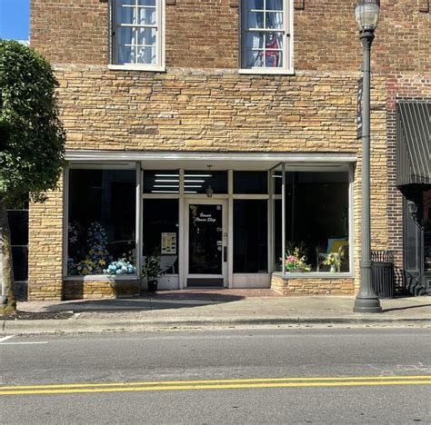 Benson Flower Shop - Johnston County, NC