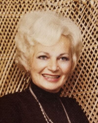 Arline Lucille Hering, age 97, of Durant, Iowa, passed 