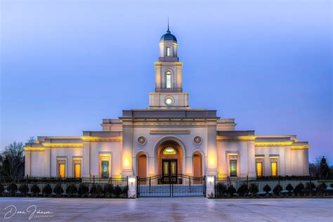 Arkansas’ first house of the Lord is opening for free public tours this week. Invited guests are touring the Bentonville Arkansas Temple from today, June 12, to Friday, June 16. Public tours will then commence June 17.