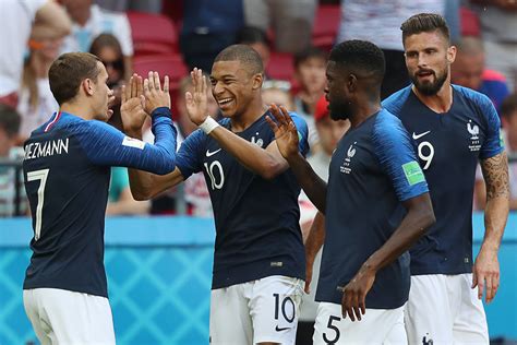 Benzema returns to create forward line with Mbappe and …