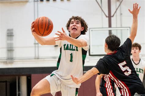 Bergen county jamboree 2024 schedule. Pascack Valley and Old Tappan climbed a mountain at the Bergen County Jamboree, even if they don't view it that way. Pascack Valley, the No. 23 seed in the 24-team tournament, and No. 20 seed Old ... 