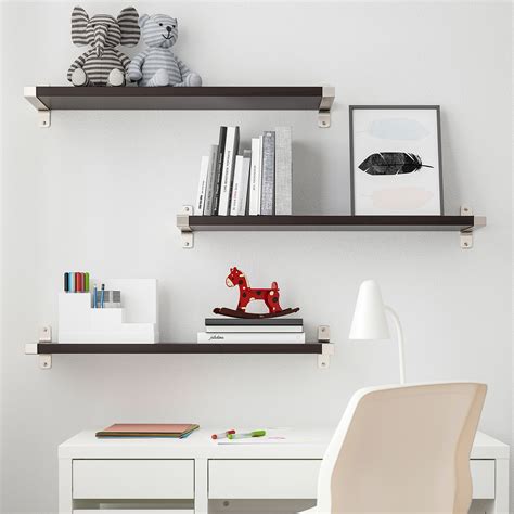 Wall shelves turn empty walls into a great place to store and show of