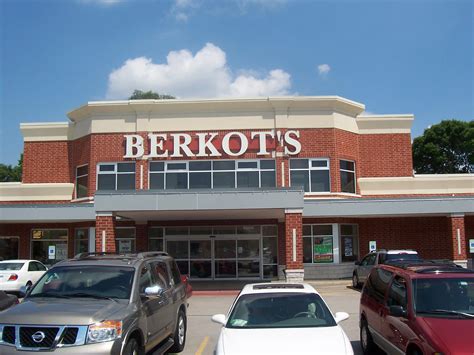 Berkots in mokena. Berkot's Super Foods provides groceries to your local community. Enjoy your shopping experience when you visit our supermarket. 