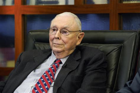 Berkshire Hathaway’s Charlie Munger gives $40 million in stock to California museum