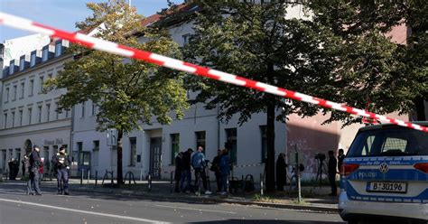 Berlin synagogue firebombed: Olaf Scholz condemns attack