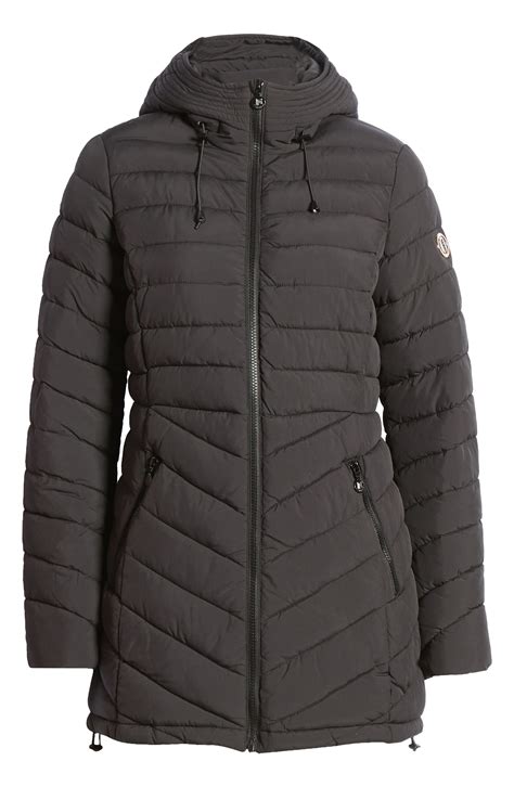 Women's Packable Down Jacket Lightweight Puffer Jacket Hooded Winter Coat. 2,547. $6497. List: $72.97. Save 5% with coupon (some sizes/colors) FREE delivery Mon, Oct 9. Or fastest delivery Mon, Oct 2. . 