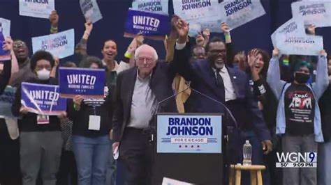 Bernie Sanders stops in Chicago to rally for Brandon Johnson