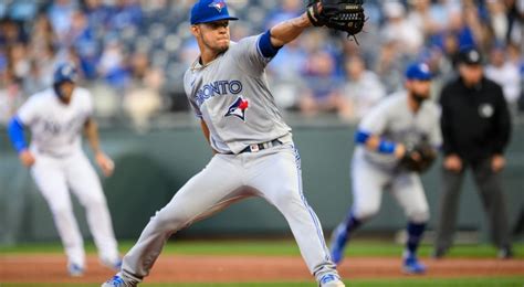 Berrios falters as Blue Jays fall to Royals