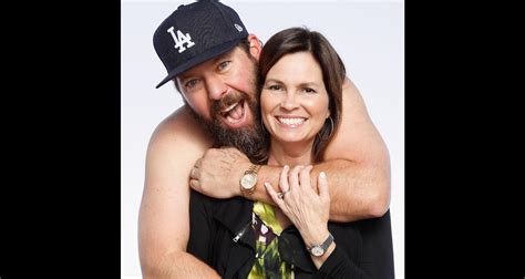 Bert kreischers wife. LeeAnn Kreischer Bio — Age, Birthday, Height. LeeAnn was born as Kelly LeeAnn Kemp to her anonymous parents. She blows her birthday candle every year on 20 August. LeeAnn Kreischer turned 49 years of age when she celebrated her birthday in August of 2020. The “Wife of the Party” host stands tall at the height a little about 5 feet … 