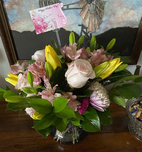 Best 13 Florists in Palestine, TX with Reviews - Yellow Pages