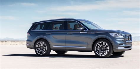 Best 2023 hybrid suv. Price: $57,895. The Volvo XC90 may be old, but we still love it. Even among the latest and greatest SUVs in its class, the XC90 stands out as the most handsome and understated. Like most Volvos ... 