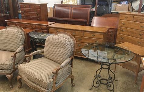 Best 30 Consignment Furniture in Newberg, OR with Reviews - Yellow Pages