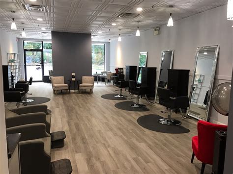 Best 30 Hair Stylists in Chelmsford, MA superpages.com