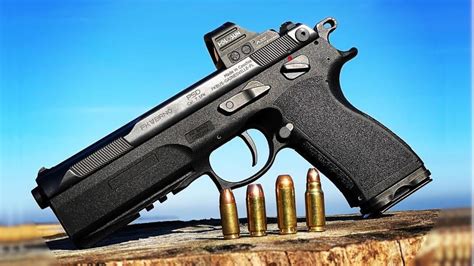 In this hands-on article, we will cover some of the best full-size, compact, and subcompact 9mm pistols on the market. 1 Best Duty/Full-Size 9MM. 2 Glock 17. 3 SIG P320. 4 S&W M&P 2.0. 5 CZ P09. 6 Best Compact 9MM.