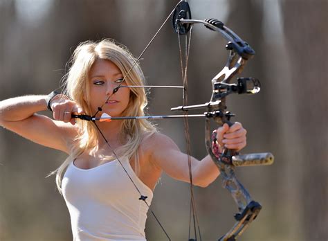 Best Compound Bow For Target Shooting of 2024 - BOWS GUIDE