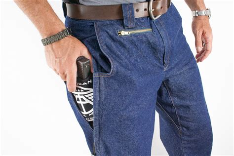 Best Concealed Carry Pants – [2024] Buyer’s Guide