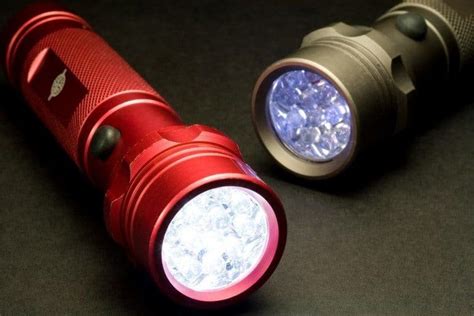 Best Cree Flashlight Reviews 2024 [Choose The Right …