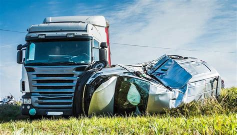 Best Devine, TX Trucking Accidents Attorneys Super Lawyers