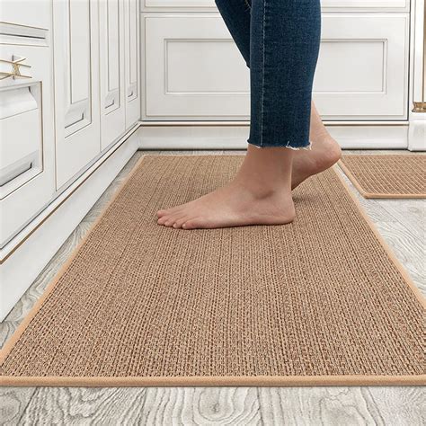 Best Kitchen Rugs for Hardwood Floors [Reviews 2024]