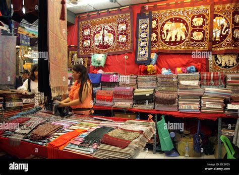 Best Places to Buy Thai Silk in Bangkok, Thailand