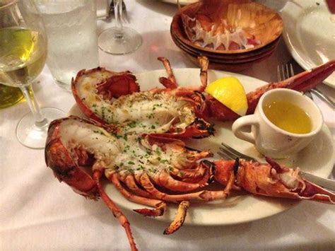 Best Seafood Restaurants in Newport News