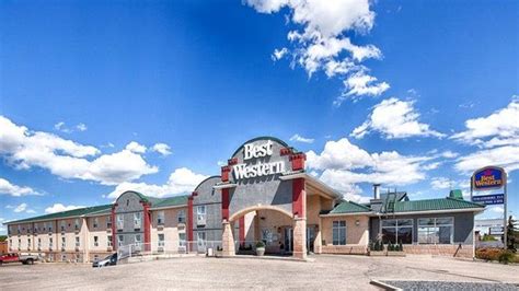 Best Western Strathmore Inn (C̶$̶1̶1̶6̶) C$101