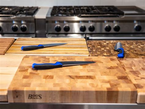 Best Wood for Cutting Boards + Buying Guide [2024]