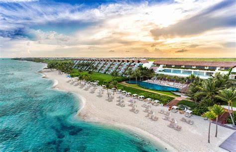 Best all inclusive family resorts mexico. If you’re contemplating a once-in-a-lifetime, no-holds-barred vacation with your significant other, chances are you’ve considered all-inclusive resorts as potential destinations. A... 