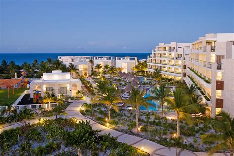 Best all-inclusive resorts in cancun for adults. In the Cancun area, my favorite is Hyatt Ziva. They actually have two beaches. Nightly entertainment, great food. A Dolphin experience on-site. It is a large resort too and it is just a 10 minute walk into town to enjoy what is offered there. 