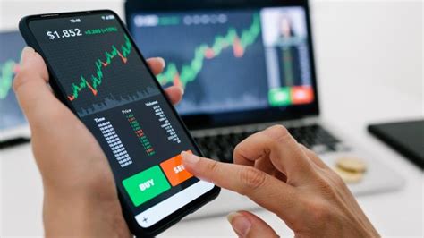 Stash is an investment app for beginners that gives you access to stocks, ETFs, cryptocurrency and also investment accounts for kids, similar to Invstr. The app emphasizes money management skills ...