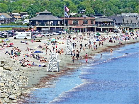 Best beaches in newport ri. Feb 21, 2023 ... If you're visiting in the summer you have to do a beach day at one of Newport's many beaches. We enjoyed Gooseberry Beach because it's great ... 
