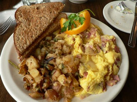 Best breakfast in portland. According to the National Basketball Association, Portland’s nickname “Rip City” was accidentally given to the town by broadcaster Bill Schonely during a first season Trail Blazers... 