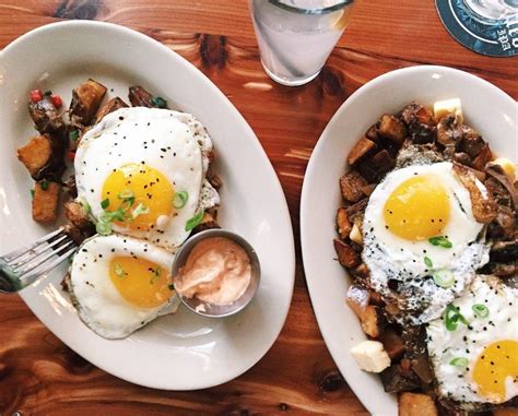 Best brunch st louis mo. Iconic St. Louis brunch spot Rooster will open its first location outside of city limits, bringing the Baileys' beloved breakfast dishes to Clayton, Missouri. A guide … 