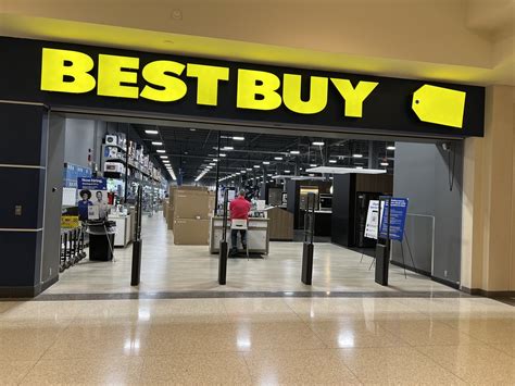 Best buy fargo north dakota. Find out the opening hours, weekly ad, phone number and website of Best Buy in Fargo, ND. The store is located at 3902 13Th Avenue South, near West Acres Shopping Center and other attractions. 