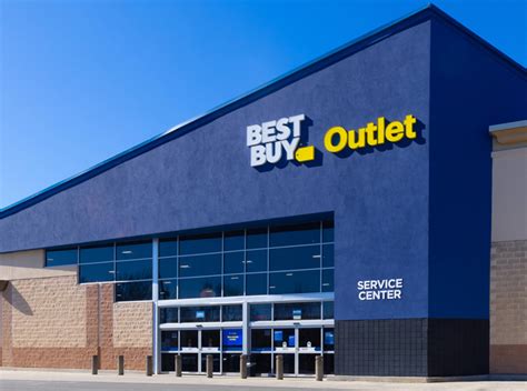 Best buy outlet eden prairie. Updated Aug 7, 2003, 10:45am CDT. Best Buy Co. Inc. has found a buyer for its former 360,000-square-foot headquarters in Eden Prairie. The building and its 47-acre site are listed for $29 million ... 