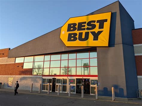 Best buy rochester mn. The web page shows the nearest Best Buy stores to your location, but none of them are in Rochester MN. You can filter by category, services, or store traffic to find the best option … 