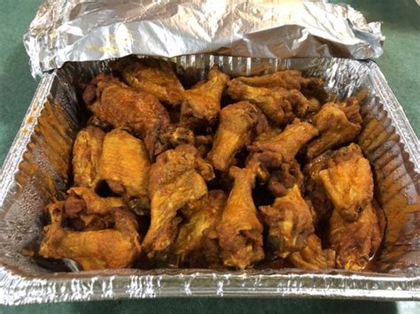 Best chicken wings in Indian Harbour Beach restaurants