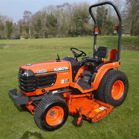 Best compact tractors. 3) Kubota L2501. One of the most reliable compact tractors for general use is the Kubota L2501. For someone looking for something a bit lighter, the 2,425-pound unit features a 24.8 horsepower engine and 20.5 horsepower at the PTO. There is a 10-gallon fuel tank along with the three-cylinder engine. 