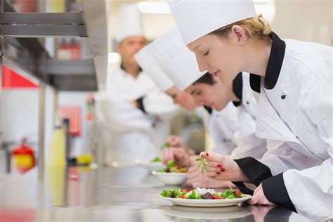 Best culinary schools in america. Art Careers Staff. Last Updated: April 22, 2023. Types of Culinary Schools. Best Culinary Schools in America. Career Paths for Culinary Graduates. Culinary Schools FAQ. Culinary schools offer … 