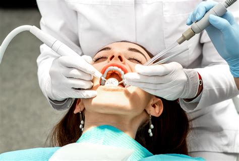 Your dentist is an important health partner, helping ensure that you maintain good oral health. Finding a dentist that accepts your insurance will help you choose a provider that g.... 