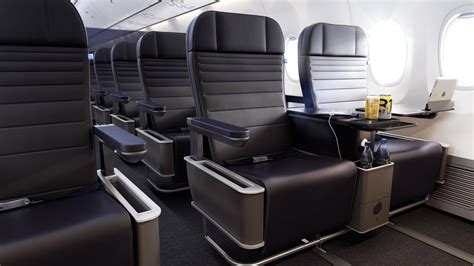 Best domestic airlines. Factors we considered when picking the best first class airline in the U.S. The U.S. has several major airlines, but we zeroed in on just three for our analysis: United, Delta and American ... 