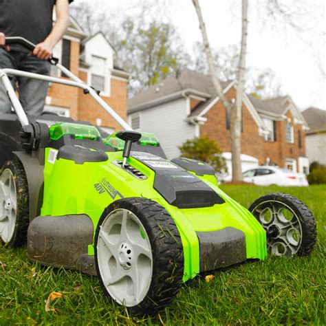 Best electric grass mowers. The best electric mower with a reel is the cordless Scotts 2020-16S. Its brushless motor runs on a 20-volt battery, ... The type of grass in your yard should influence your choice of mowers. Best Grass Types for Reel Mowers. Reel mowers work best on coarse, thick grass such as the following warm-season grasses: St. Augustine; Zoysia ; 