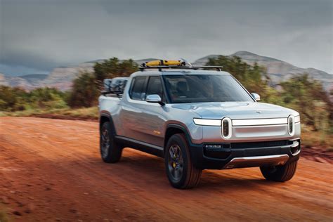 Best electric trucks. “Billed as, “The world’s first electric adventure vehicles” the R1T accelerates 0-60 in just 3-seconds and can safely wade into 3-feet of water.” The Rivian R1T is a mid-size 100-percent electric pickup truck with up to 400-miles of range and 1,764 pounds of payload capacity. Towing capacity is stated at 11,000-pounds. 