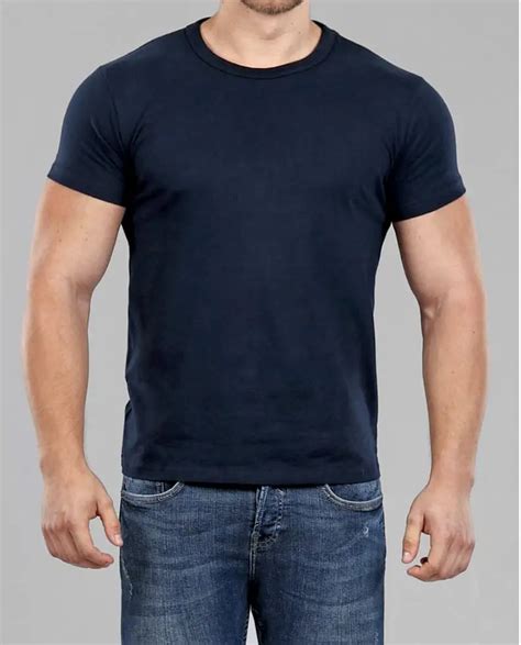 Best fitting t shirts. Shop best t-shirts for slim guys. For a slimmer build, the best T-shirts are those with a rounded or crew neckline. A v-neckline that cuts down to your chest, in contrast, will only elongate your neck and draw attention to your slim build. Whereas a crew or rounded neckline that sits on the base of the neck will give off a much stronger look. 