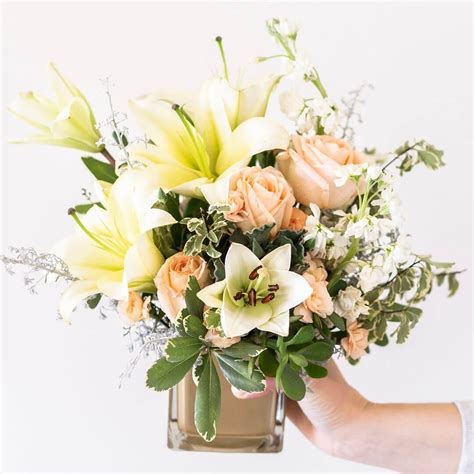 Best floral delivery service. 2. ProFlowers. When it comes to affordable flower delivery, these folks are the pros. For as little as $35, you can bag a showstopping bouquet, ranging from stunning roses to DIY wildflowers and ... 