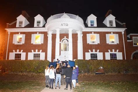 TJones February 2, 2010, 3:32am 9. <p>I think if you're looking at the best party frats then it would have to be Pi Kapp, Pike, Beta, SAE, AEPi and Oz. SigEp is def not a huge party frat, but they do throw something every Thursday night i think. I am personally a fan of Pike since their house is great, esp the Pike basement.</p>.. 