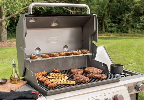 Mar 13, 2023 · The Char-Broil 463377319 is one of the best gas grills under $500 especially because it belongs to a renowned brand. This gas grill has a main cooking area of 475 square inches enough to fit in 20 burgers at once. We think this quantity would be more than enough for a barbecue brunch with your family and friends. . 